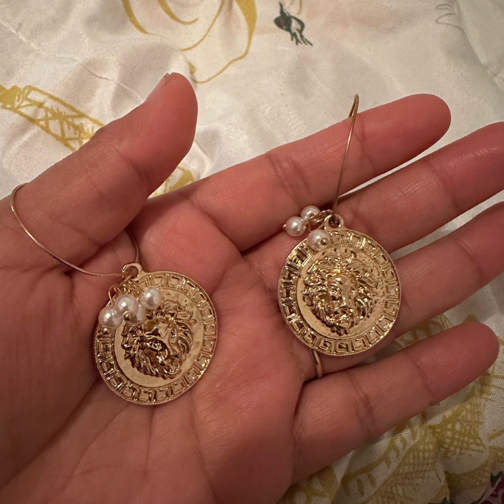 New - Picture 3 of 4